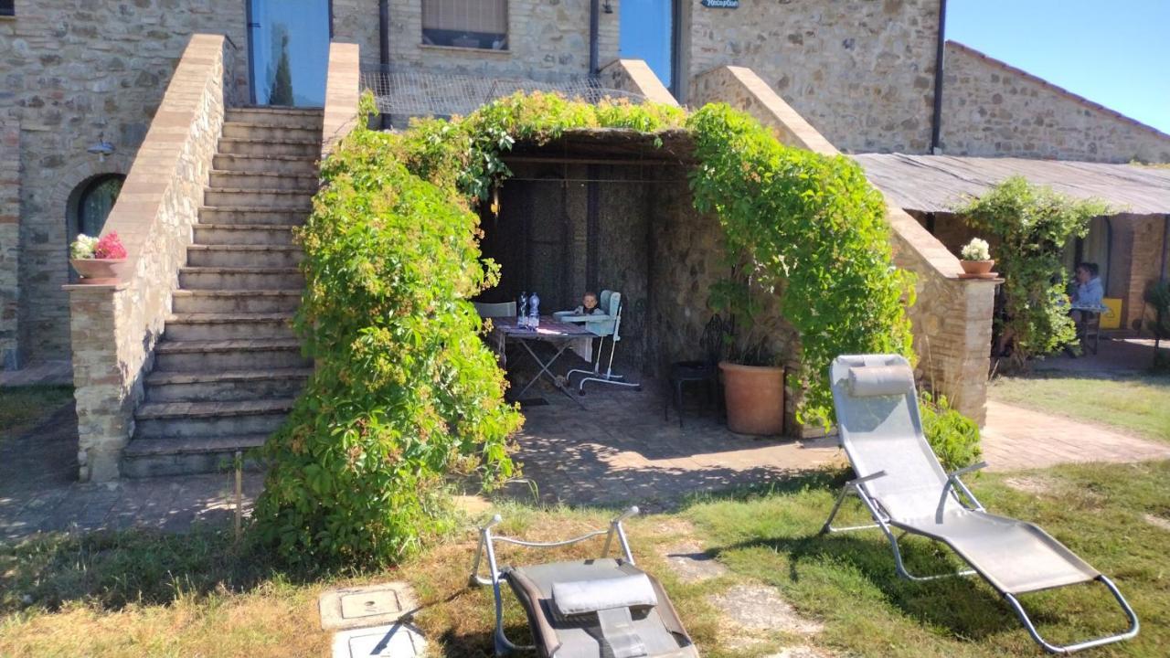 カーゾレ・デルザ Casale Refoliゲストハウス エクステリア 写真